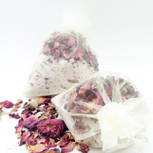 Load image into Gallery viewer, Botanical Bath Tea - All Natural Herbal, Honey &amp; Salt Bath Soak
