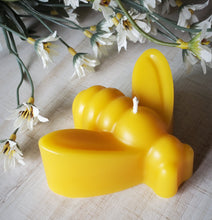 Load image into Gallery viewer, Bee - 100% All Natural Beeswax Candle - 2 Sizes
